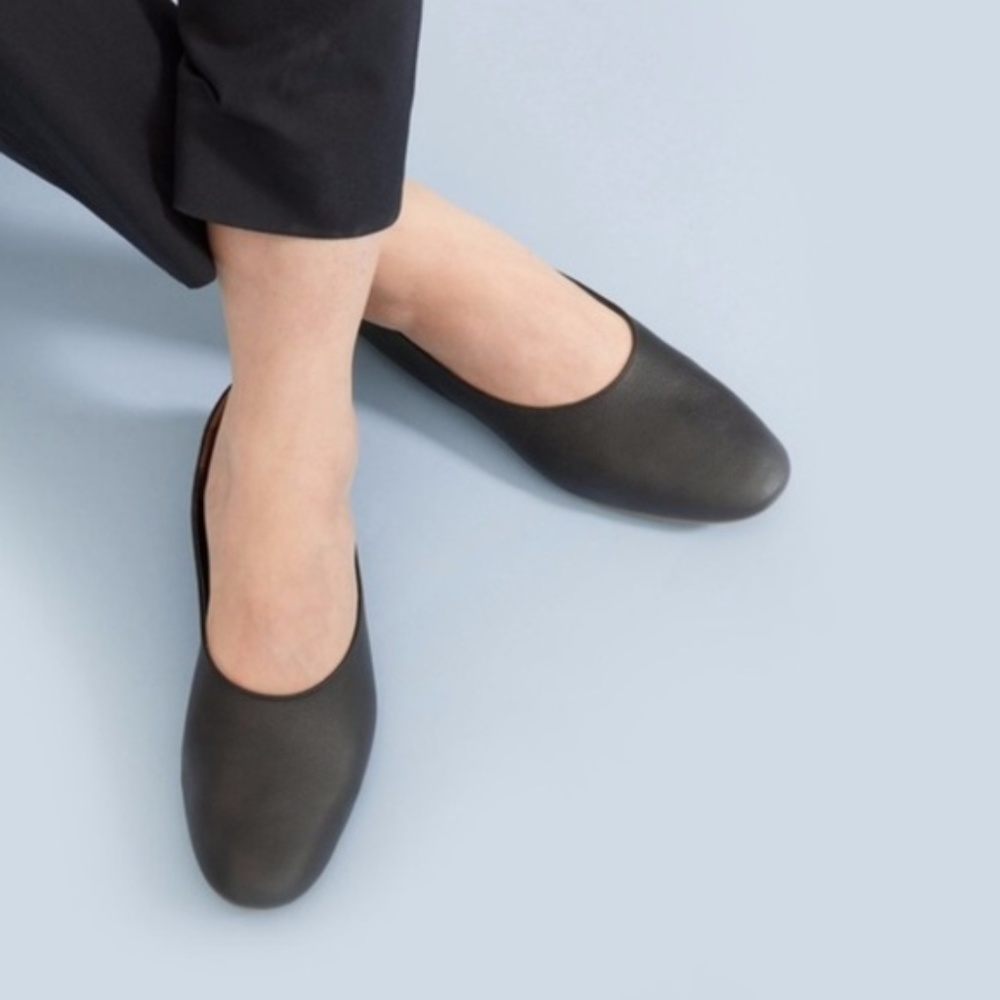 Everlane Black Leather Flats